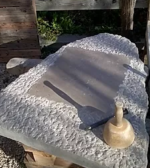 Bulles de granite | Un regard neuf sur l’Art Funéraire